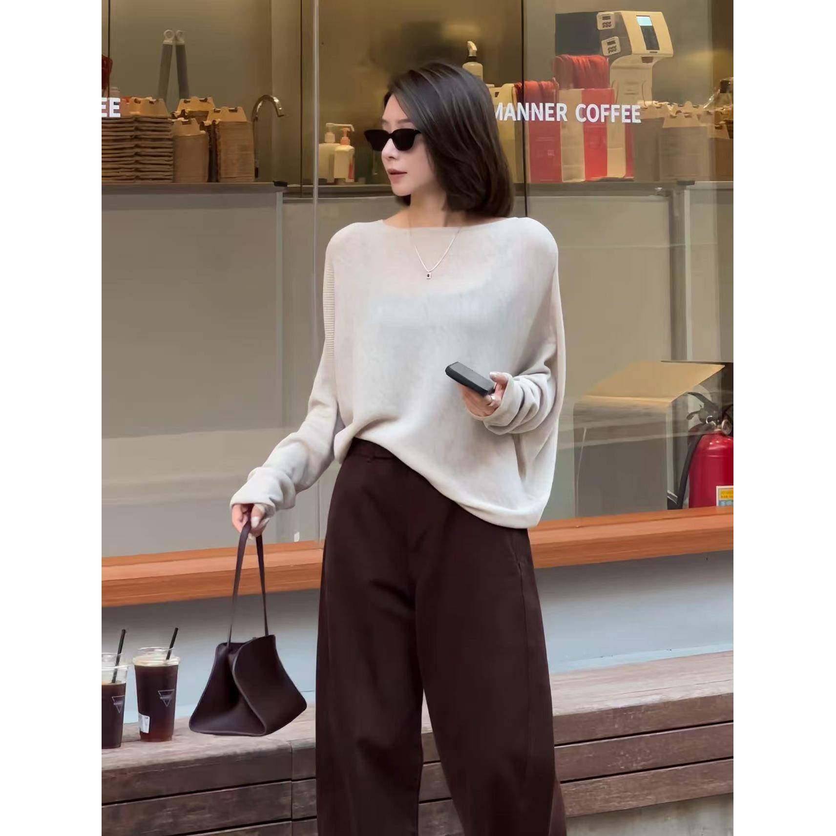 【老板周】时髦随性 秋季穿搭新款下摆不规则羊毛针织衫女上衣