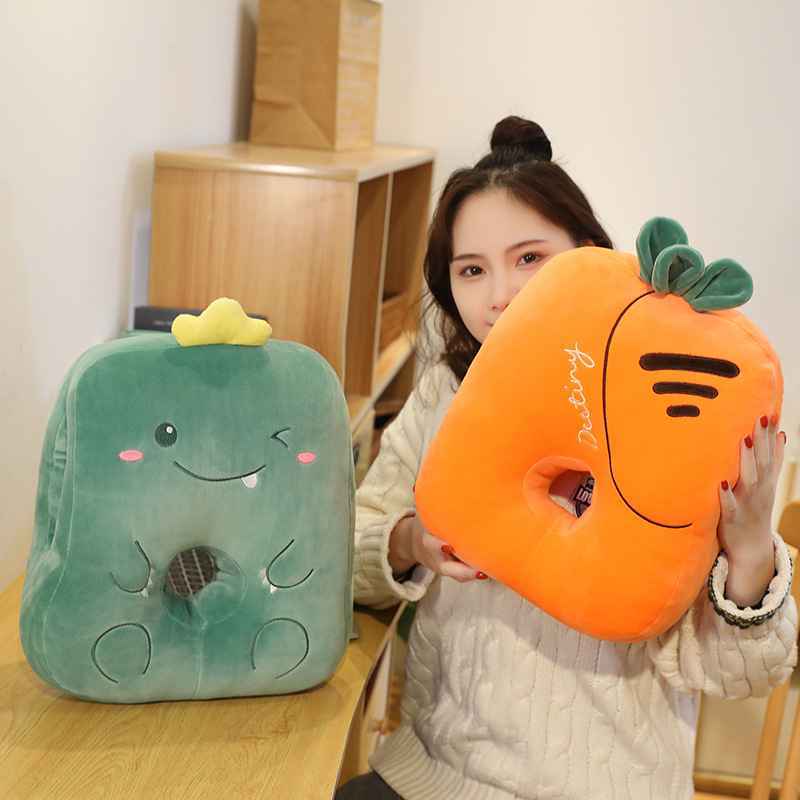 包邮抱枕趴枕公仔女生礼物创意插手毛绒玩具靠垫暖手靠枕礼品定制图片