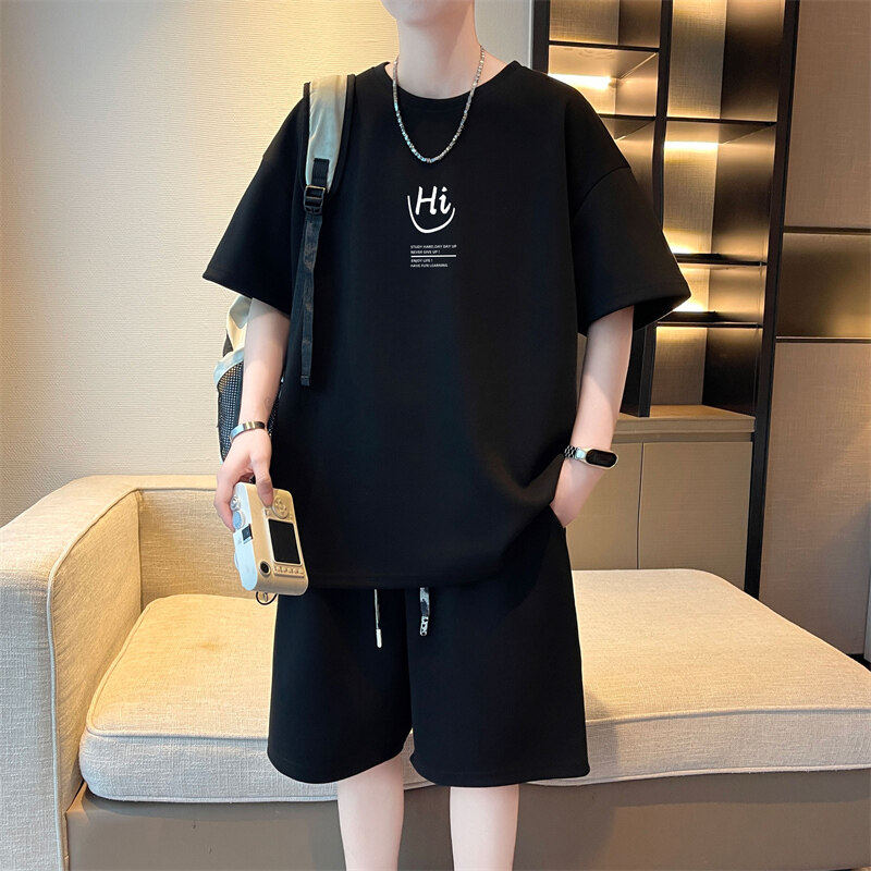 两件套男士宽松薄款短袖短裤搭配青少年2026夏季t恤休闲运动套装