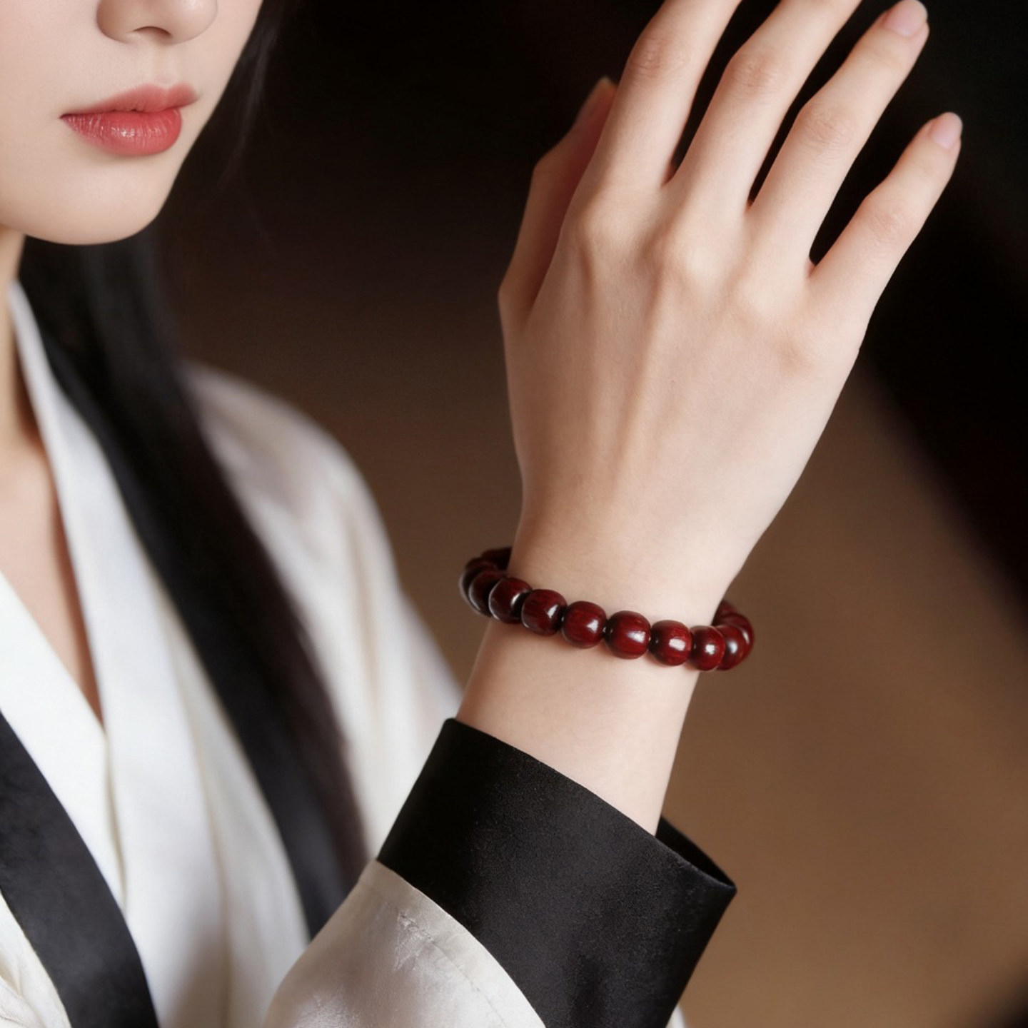 濮暹小叶紫檀手串女士8.5x9mm老型珠真品鸡血红木质佛珠手链文玩