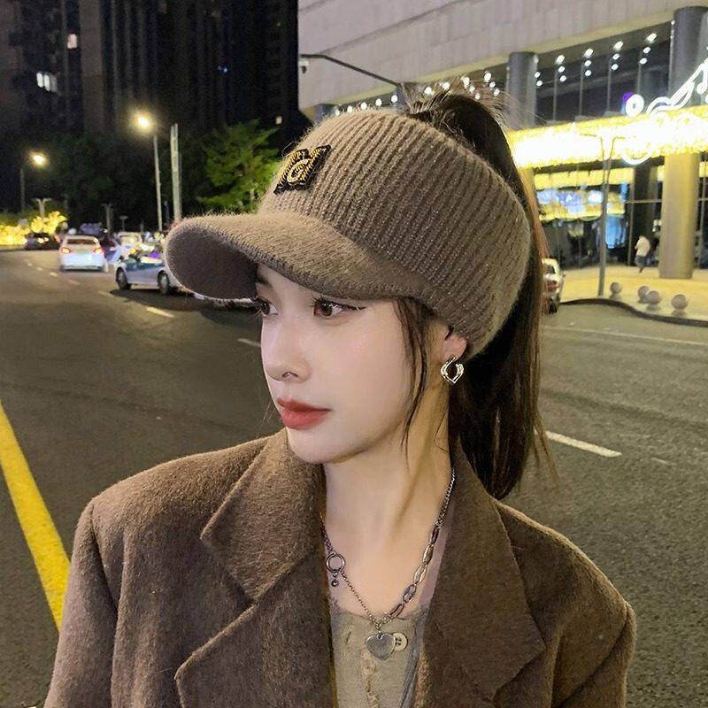 秋冬保暖护耳针织鸭舌帽子2026新爆款女时尚韩版冬季空顶棒球帽潮