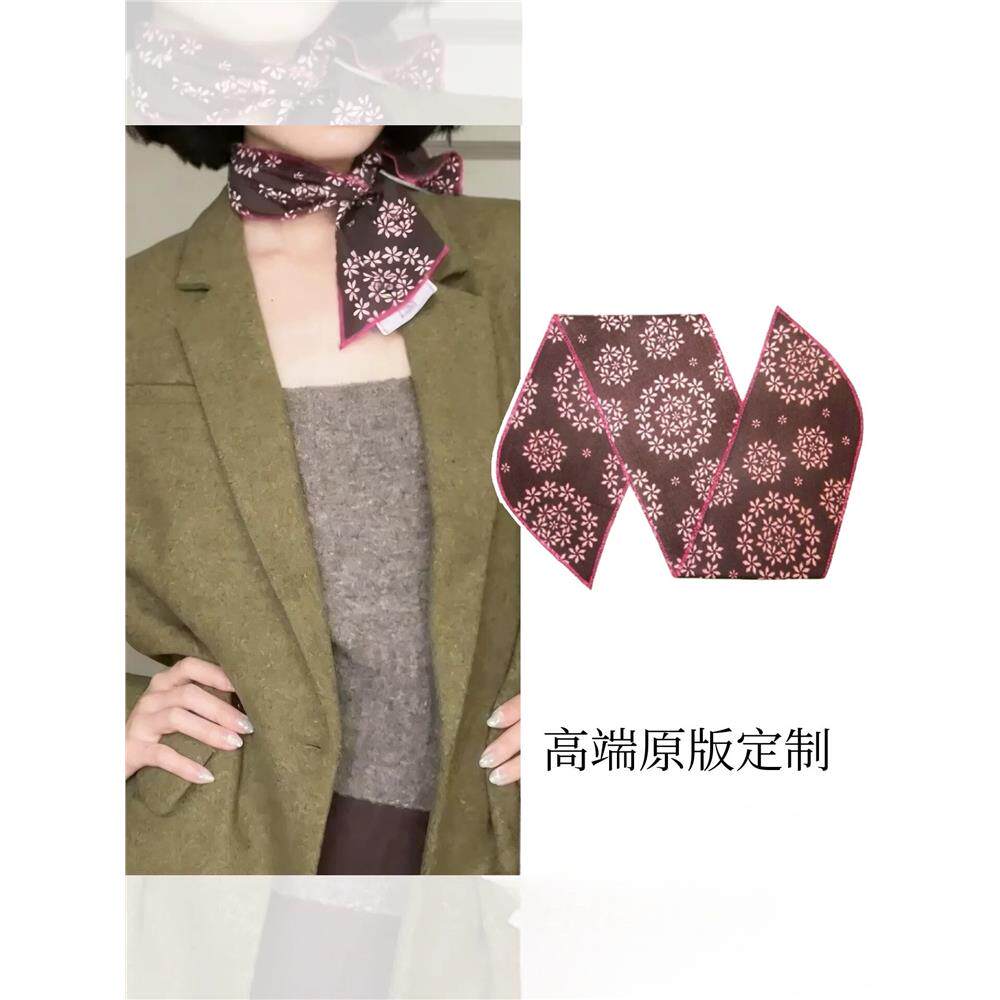 暗红色复古印花花朵细长