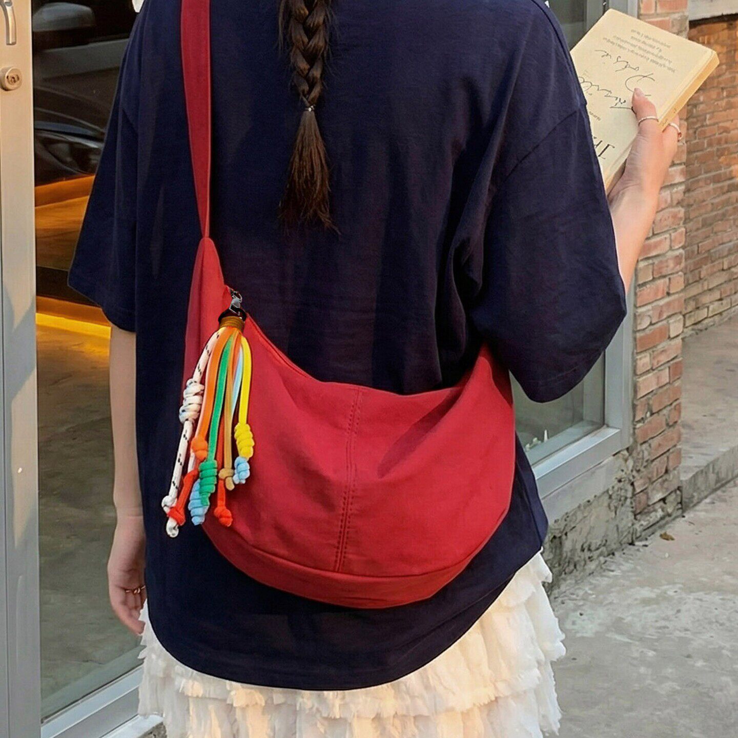 红色尼龙帆布包女2026新款夏季轻便运动单肩包学生通勤斜节日礼品