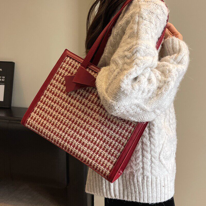 红色女包2026新款潮小众