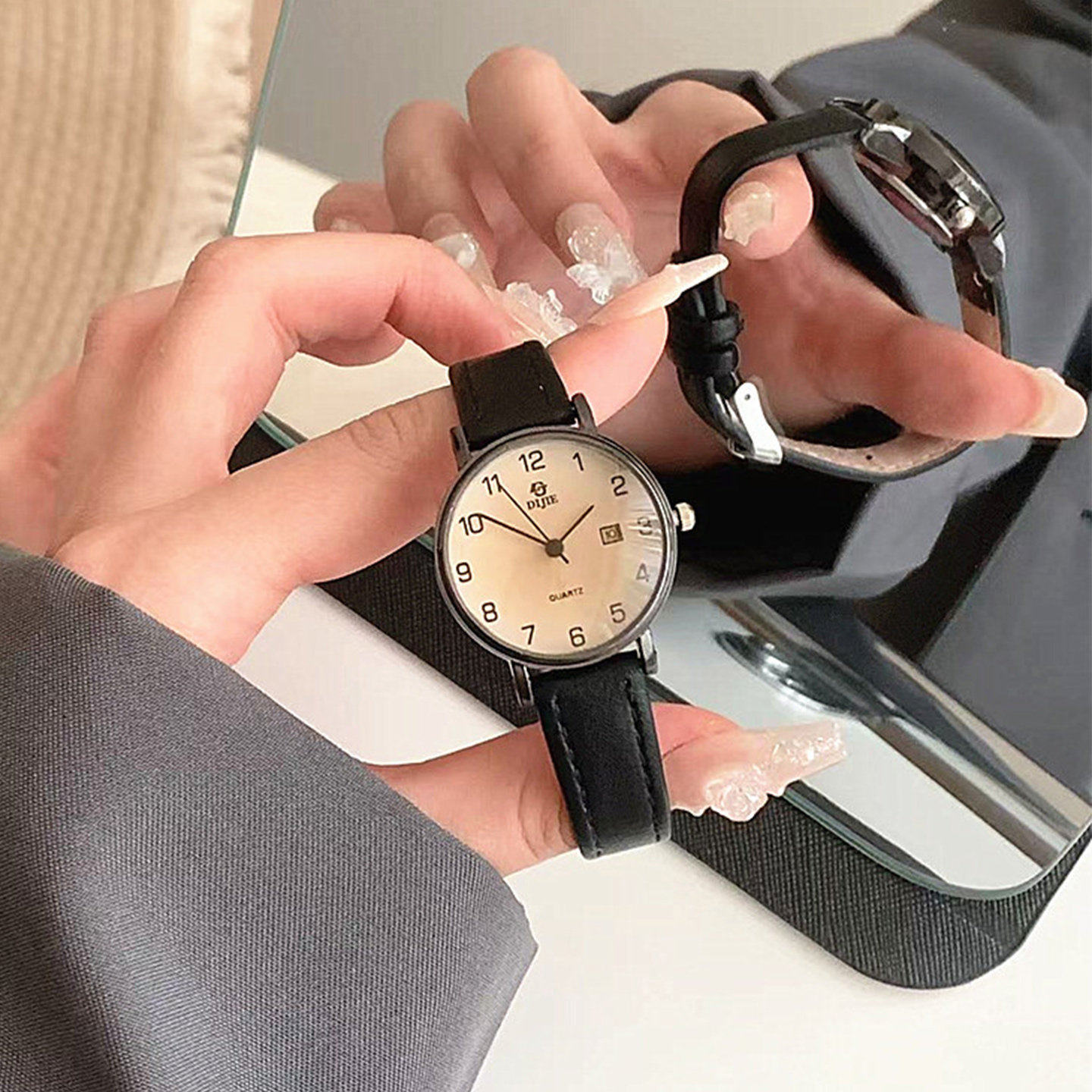 2026新款考试专用手表女款学生初高中复古简约只看时间静节日礼品