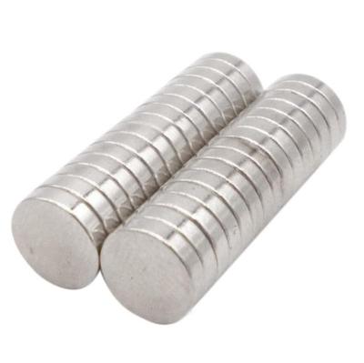 20pcs Neodymium Magnets Magnet Round Disc Mini Magnets 8mm*2