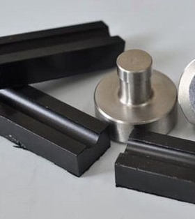 IMPA371021 chart briquette, chart stone, chart iron, square