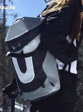 UZSQUARE 未限 户外滑雪板单板野雪背包