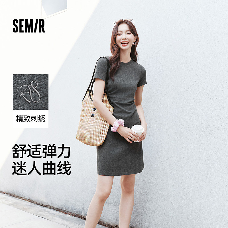 森马小心机收腰圆领T恤连衣裙女