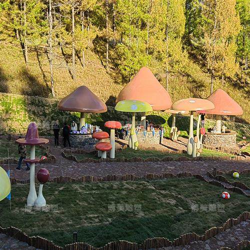 承接大型玻璃钢蘑菇雕塑摆件户外园林公园景观装饰蘑菇屋造型雕塑