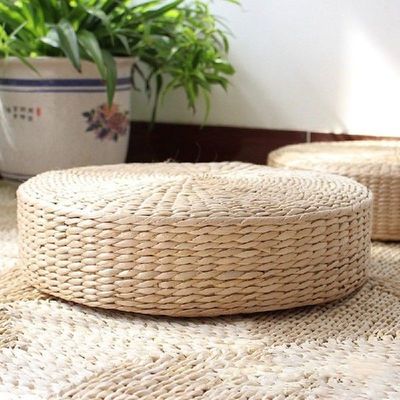 13MA Hand Woven Round Sitting Cushion Japanese Tatami Floor