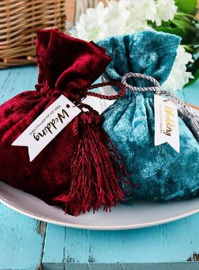 1pcs Fashion 10*14cm Velvet Bag Drawstring Pouch Black/Red