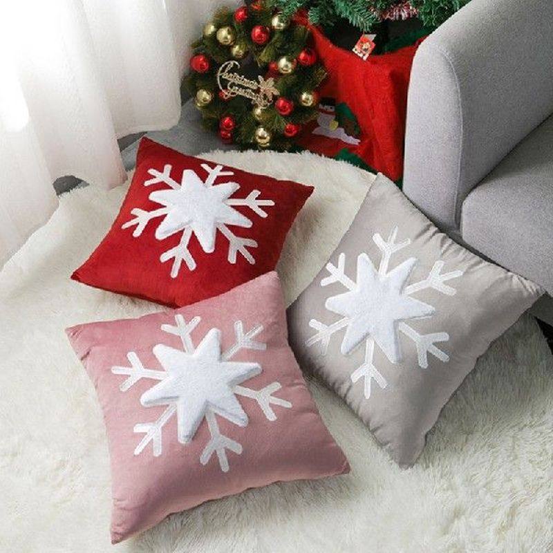 christmas hugging cushion 45x45 snowflake velvet hugging