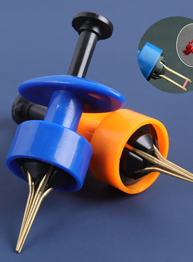 1PCS Portable Fishing Baits Earthworm Bloodworm Clip Bait Cl