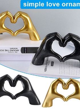 Resin Hand Love Statue Nordic Style Heart Gesture Sculpture