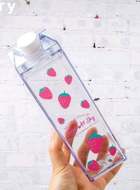 Botol Air Portabel Penyimpanan Susu Sakura-Print