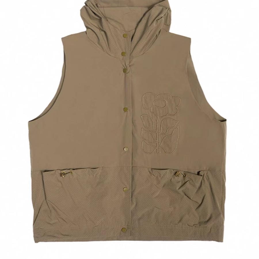 斯琴2025春专柜正品绣花连帽马甲宽松无袖坎肩休闲百搭BECS01011