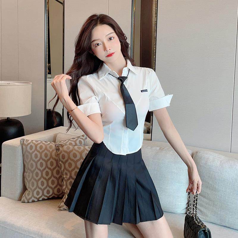 学院风短袖衬衫2024夏季新款气质修身白衬衫显瘦领带JK制服上衣女
