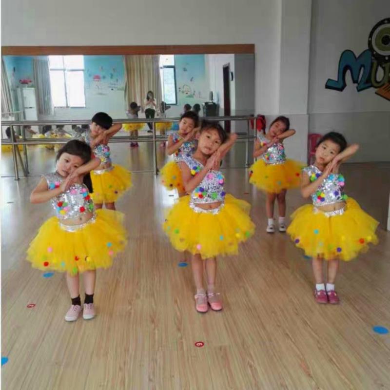 多色儿童现代舞演出服幼儿园爵士表演服女童舞蹈服装亮片蓬蓬纱裙