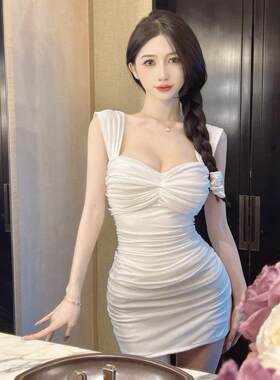 性感辣妹外穿吊带洋装女夏黑色一字领露背网纱裙紧身褶皱包臀裙