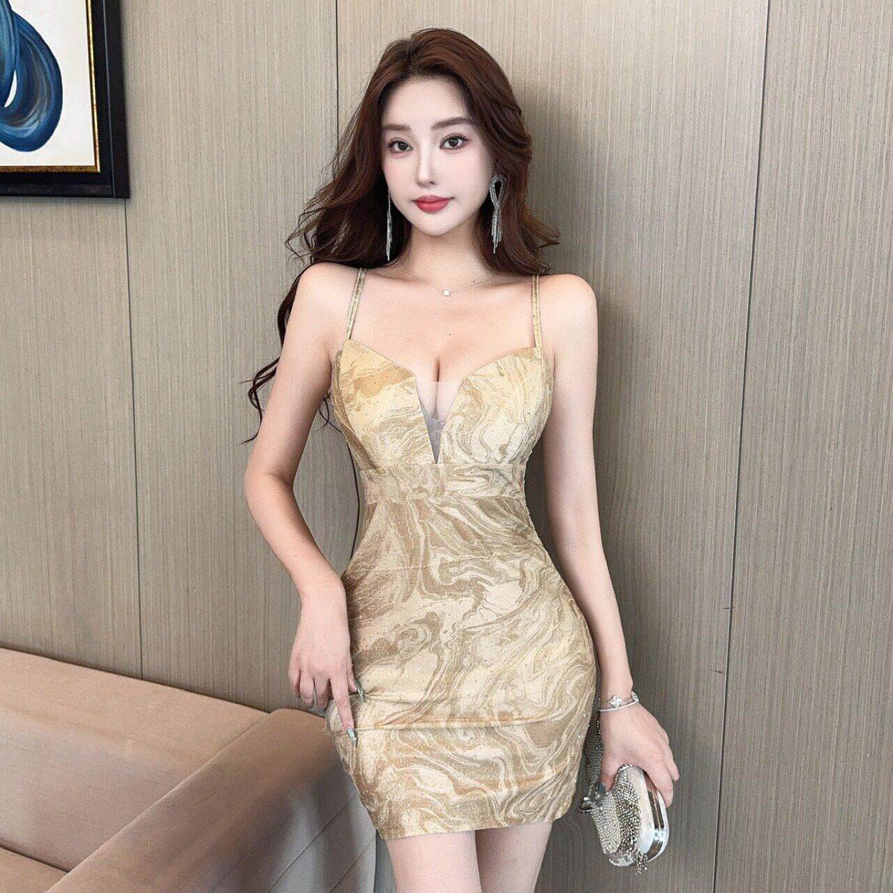 低胸网纱拼接领印花吊带连衣裙女性感名媛收腰短款打底包臀裙子