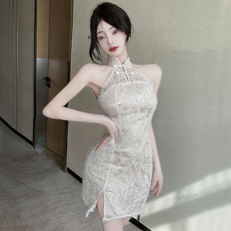 直播衣服女主播服装上镜蕾丝年轻款少女性感露肩改良版旗袍连衣裙