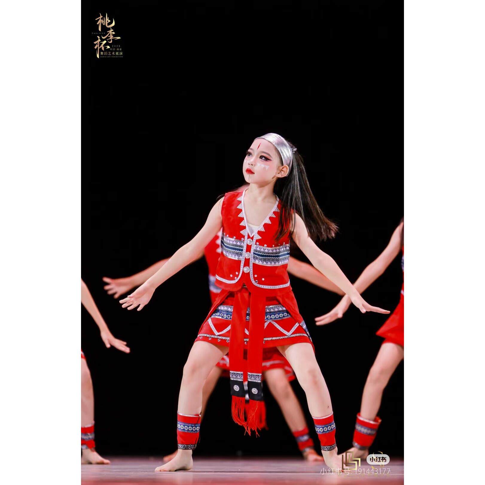2026新款少儿民族佤族女童壮族5件套舞台服演出服含头饰手套脚套