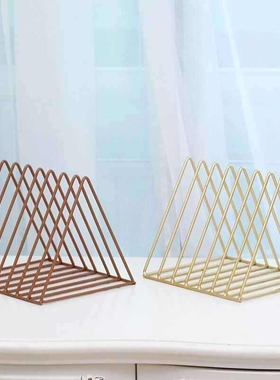 Simple Nordic wrought iron golden triangle magazine rack