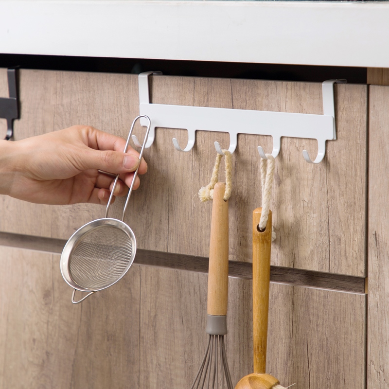 The kitchen door in the iron cabinet is free of a five-strok