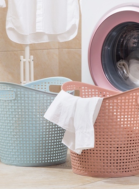 We're in a big plastic basket bath, and we're picking up a t