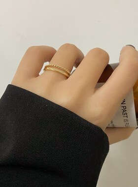 Simple metal stripe double layer ring with beautiful tempera