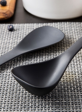 Home alloyed rice with no rice and shovels, kitchen rice wit