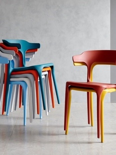 厂椅子塑料北欧简约家用牛角靠背椅凳子成人加厚餐椅休闲洽谈餐促