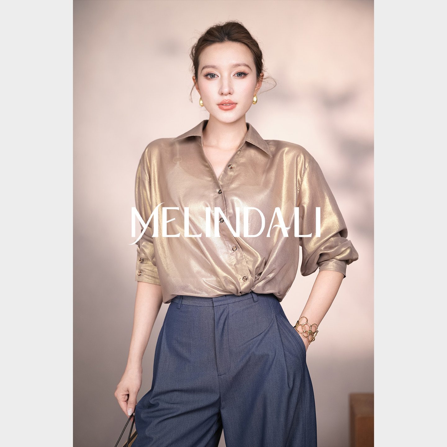 MELINDA LI【白金庄园】黑标日本泷定大阪翻领扭结松紧腰鎏金衬衫图片