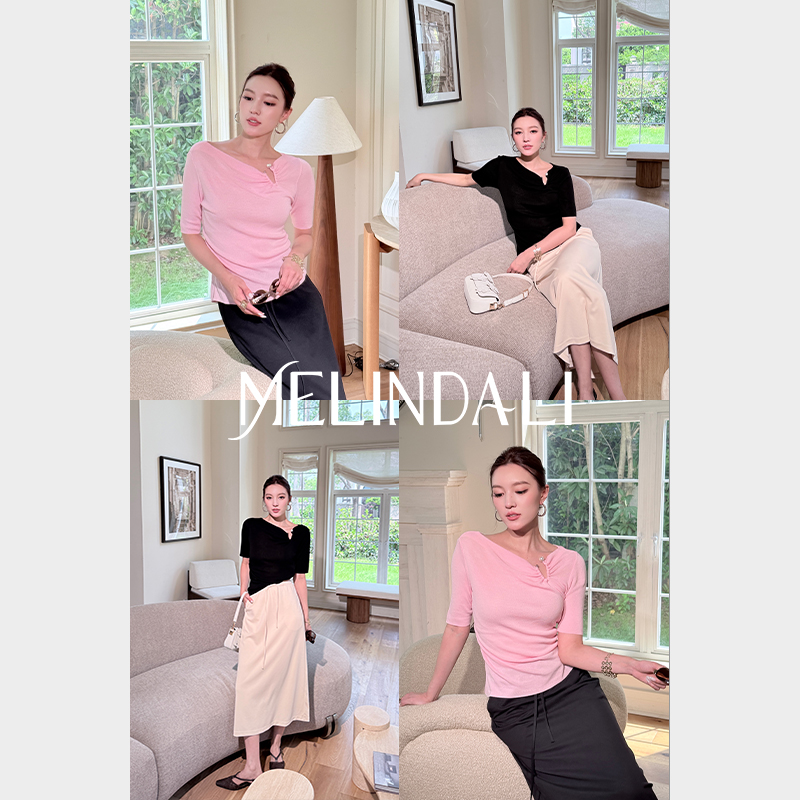 MELINDA LI【环扣天鹅】纸片感亟简珍珠扣袢五分袖短袖针织上衣