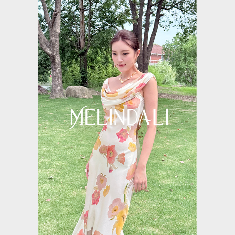 MELINDA LI【东方绮梦】法式16姆米弹力缎印花斜裁大荡领连衣裙