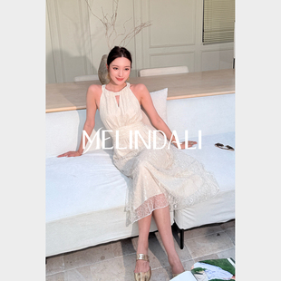 法式 天鹅梦露 优雅蕾丝亮片挂脖白色轻礼服连衣裙 MELINDA