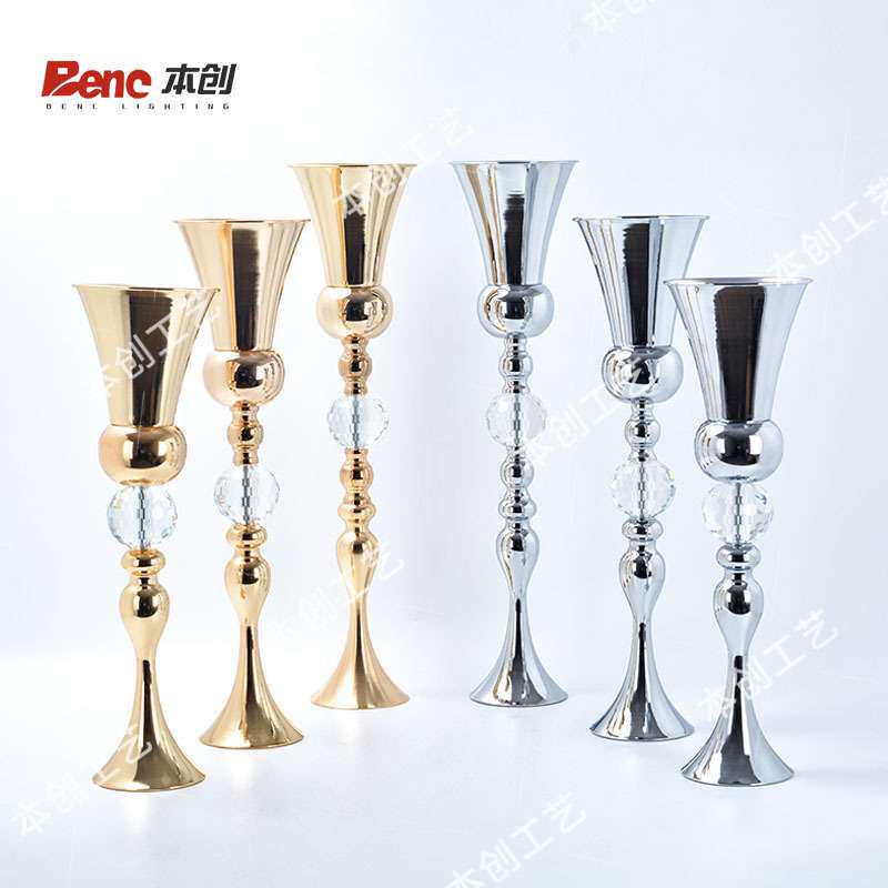 新款铁艺花瓶婚礼布置花器婚庆道具插花金色路引水晶装饰摆件欧式