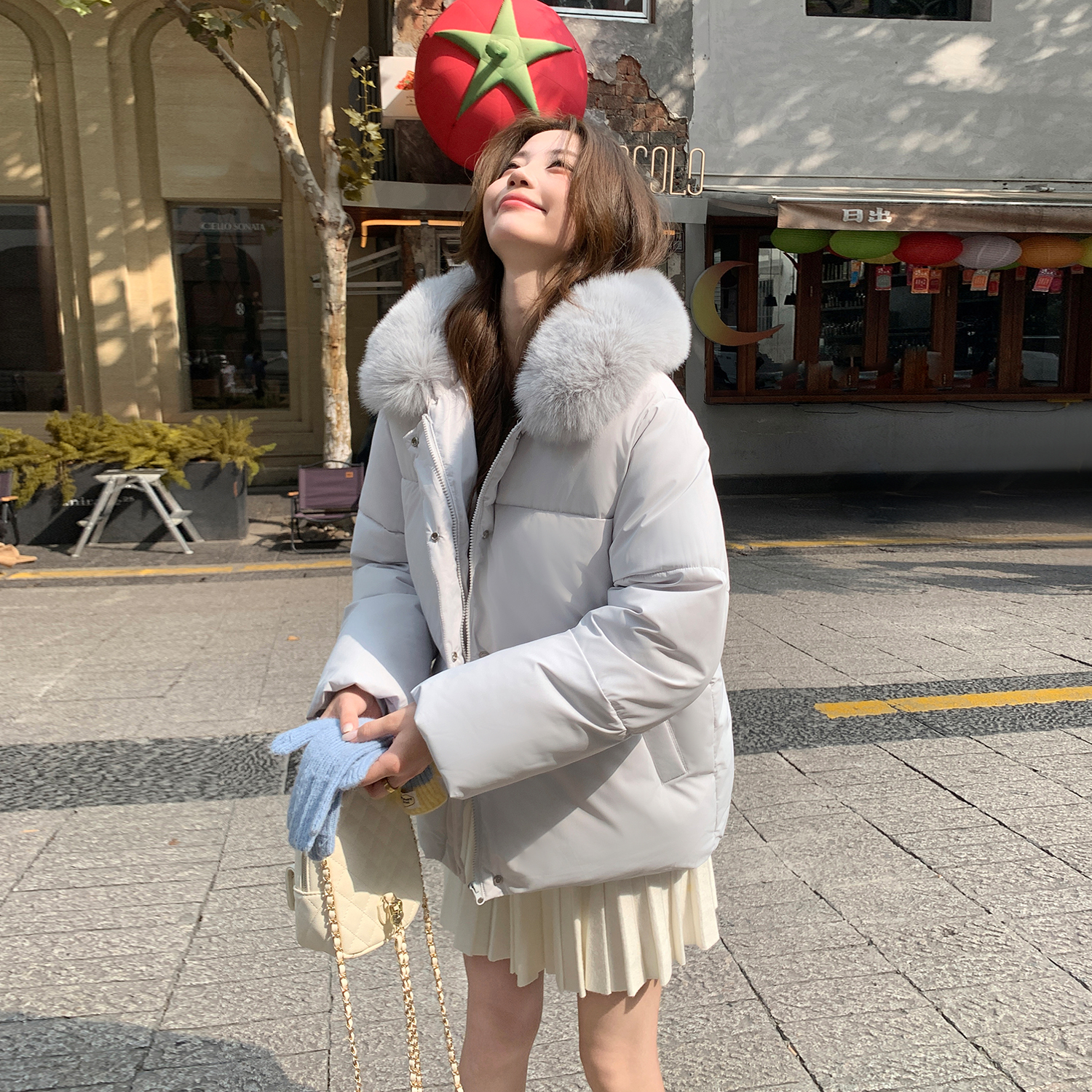 实拍狐狸大毛领连帽短款羽绒服女2025年冬季韩版宽松加厚保暖外套