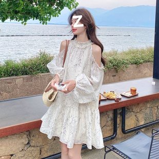 韩版 法式 新款 碎花露肩灯笼袖 宽松显瘦甜美短裙子 连衣裙女2025夏季