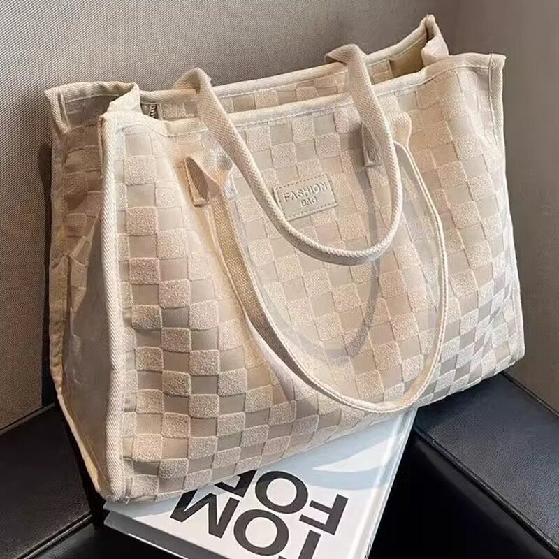 大容量帆布通勤包包包女新款时尚外出单肩托特妈咪手提购物袋子