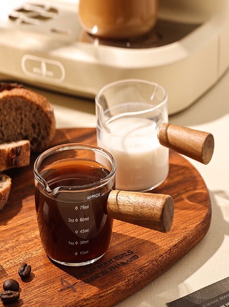 Heat-Resistant Coffee Cup Glass Small Milk Cup Wooden Handle Scale Mini Milk Jug Milk Jug Espresso Extraction Cup