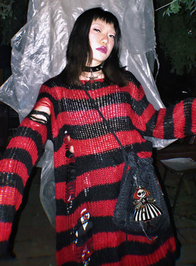 Women Sweater Gothic Punk Striped Knitted Sweater Jumper Loo