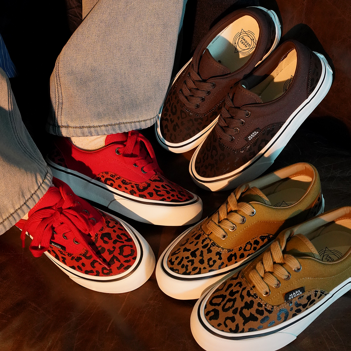 火星几何小圆头复古风低帮小板鞋