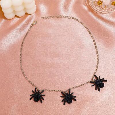 Vintage black spider pendant necklace with collarbone chain