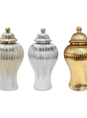 Porcelain Decorative Jar Ceramic Vase with Lid