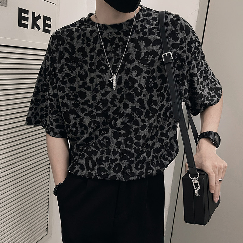 T107/P50控78夏季设计感豹纹镂空薄款冰丝男士短袖T恤男社会小伙,男装T恤,电商A366