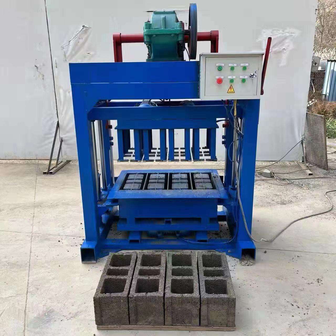 4-40小型水泥免烧空心砖机移动式砖机护坡砖机水泥垫块砖机