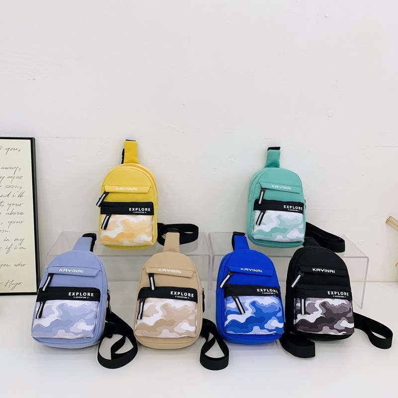 2025新款韩版ins中小学生潮流胸包日系简约大容量可爱斜挎小背包