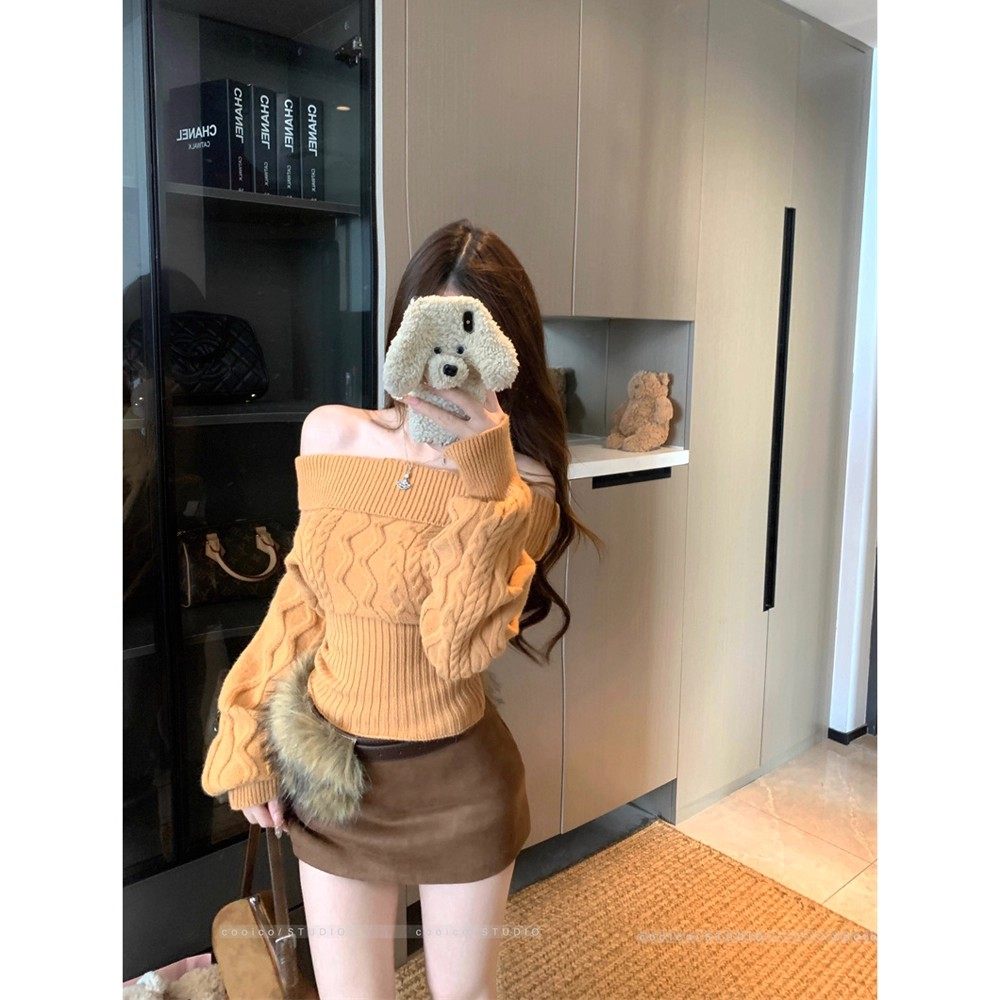 纯欲风性感一字肩长袖毛衣女2025秋冬新款收腰显瘦麻花针织上衣潮